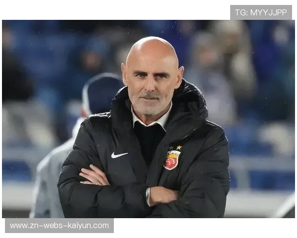 海港启用三中卫抗伤病潮 穆斯卡特称赞球队拼搏展韧性